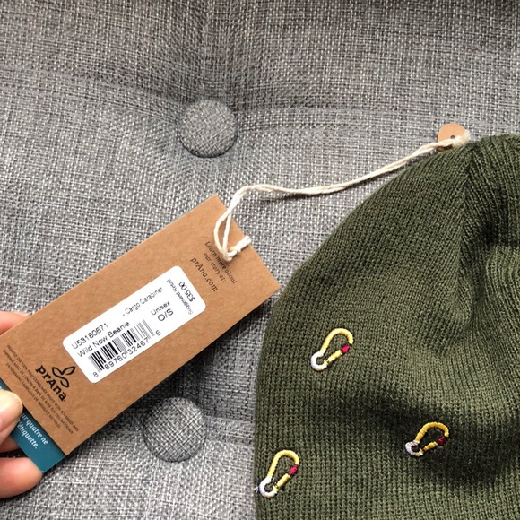 prana wild now beanie